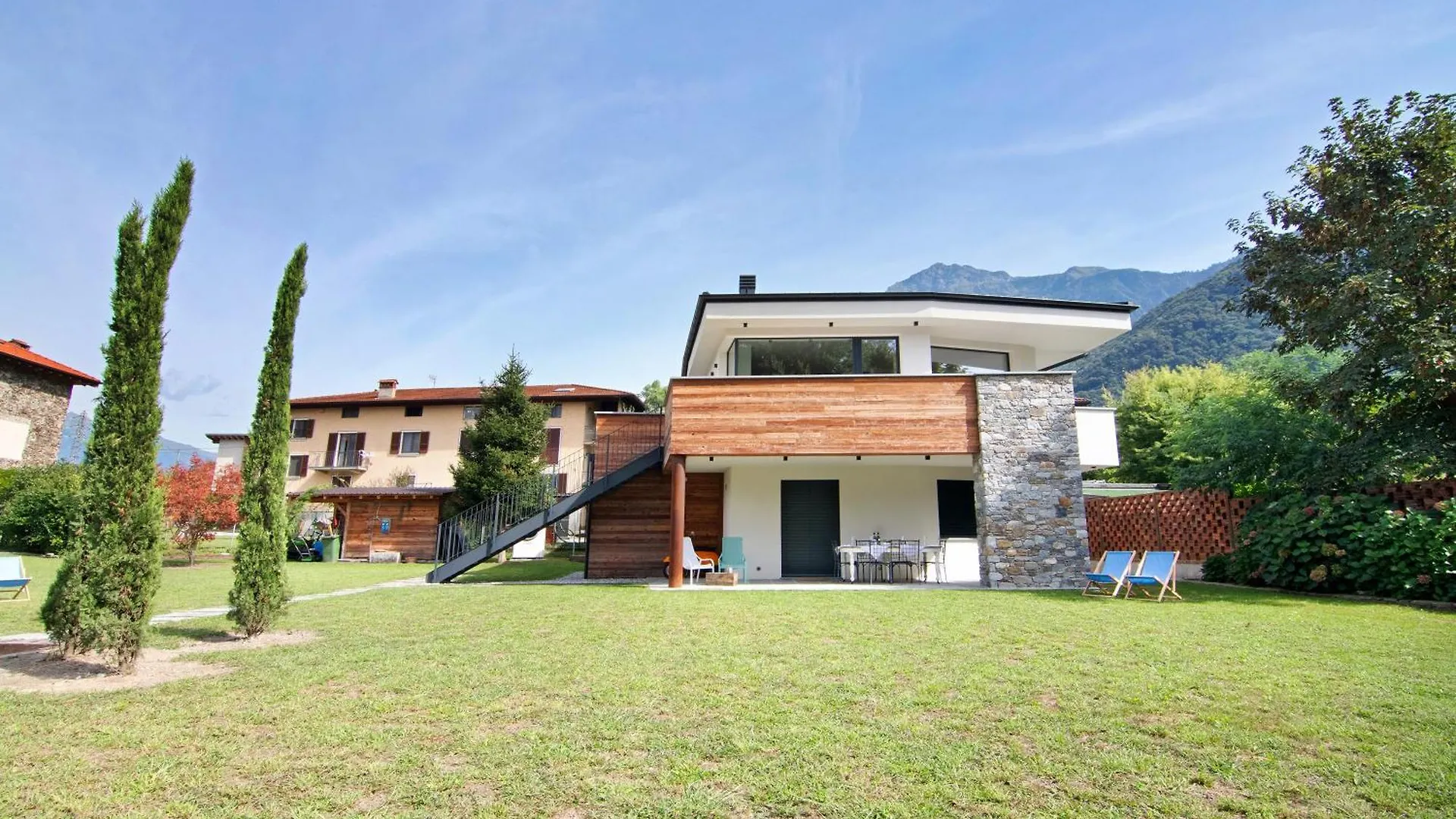 La Villa Del Lago In Giardino Colico Apartment